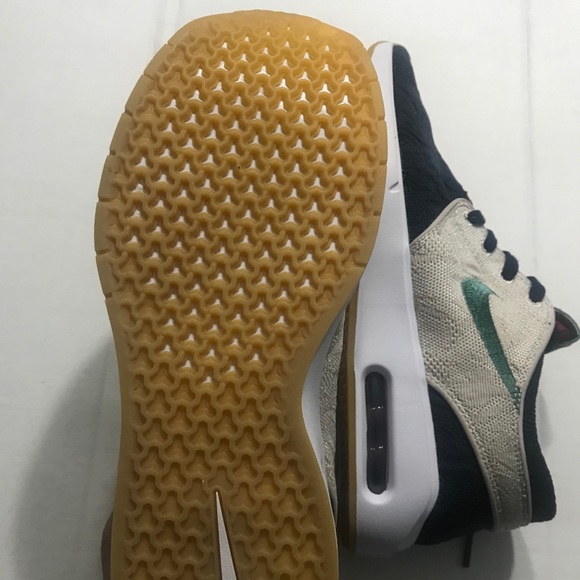 Nike SB Air Max Janoski 2 US 7 - Picture 4 of 7